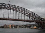 auf die Sydney Harbour Bridge (180)