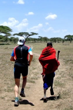 © Sebaschi & Aaron Moser
Laufen mit den Massai
Oldupai Gorge, Serengeti, 5/3/14
