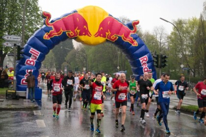 © Jörg Wolter
Städtepartnerschaft Hamburg-Osaka
Hamburg-Marathon mit Takashi Yamashita (Osaka)
26.4.2015